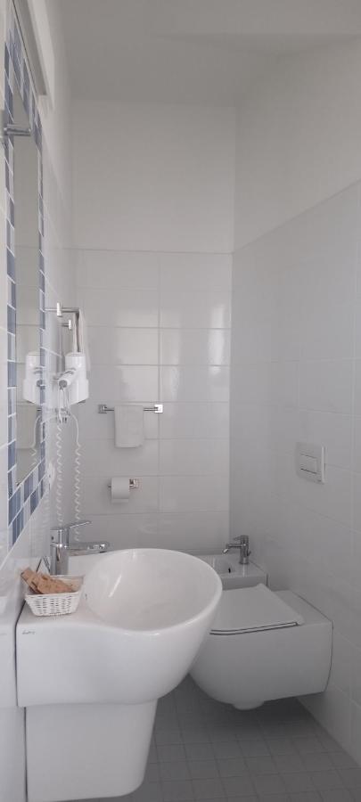 Albergo Medusa Punta Marina Exterior photo
